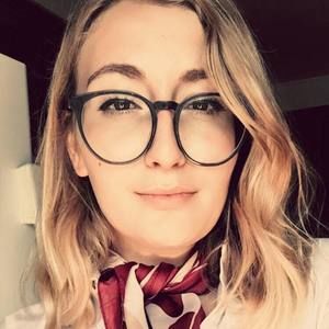 Meet your Posher, Catherine